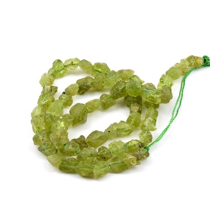 Perles pétpites brutes péridot 4-12mm - trou: 0.6mm (1 fil-39cm)
