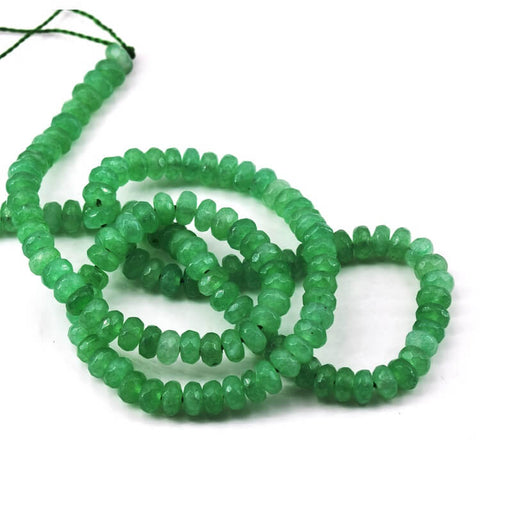 Kaufen Sie Perlen in der Schweiz Facettierte Rondelle-Perle, grün getönte Jade – 4 x 2 mm (1 Strang – 37 cm)
