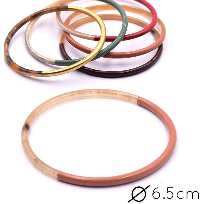 Natürlicher Armreif aus Horn, orange-pink lackiert - 65 mm - Dicke: 3 mm (1)