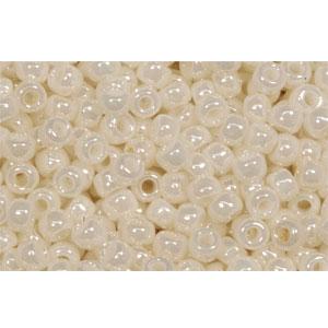 Kaufen Sie Perlen in der Schweiz cc122 - Toho rocailles perlen 11/0 opaque lustered navajo white (10g)