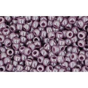 cc133 - perles de rocaille Toho 11/0 opaque lustered lavender (10g)