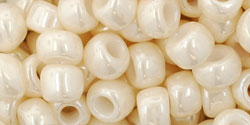 Kaufen Sie Perlen in der Schweiz cc123 - Toho rocailles perlen 3/0 opaque lustered light beige (10g)