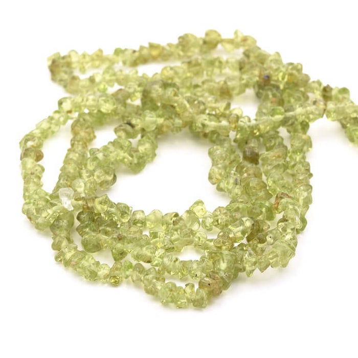 Peridot Chips Perlen 5-6mm - Loch: 0.6mm (1 Strang 90cm)