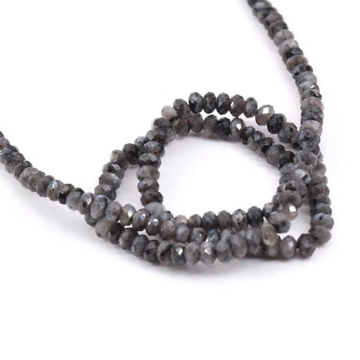 Kaufen Sie Perlen in der Schweiz Rondelle-Perlen, facettierter dunkler Labradorit – 4 x 2 mm (1 Strang – 38 cm)
