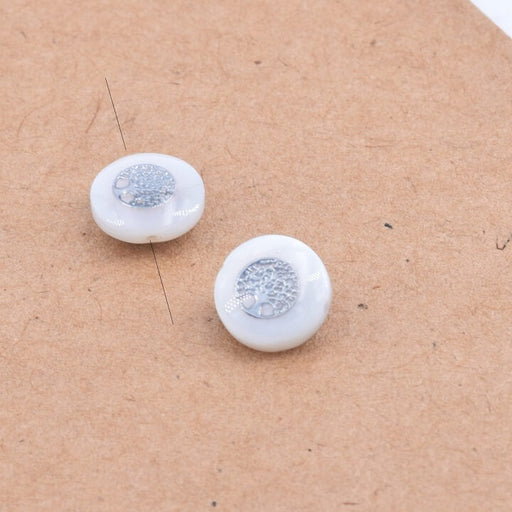 Kaufen Sie Perlen in der Schweiz Flache runde Perlen mit weißer Schale und Platinbaum des Lebens 8 x 3 mm - Loch 0.6 mm (2)