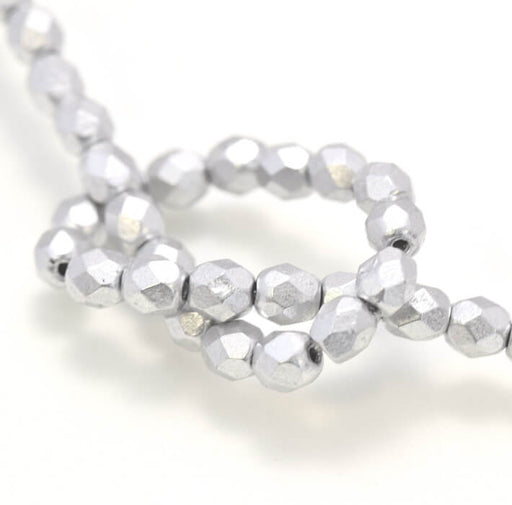 Kaufen Sie Perlen in der Schweiz Glasschliffperlen 4mm Matte - Metallic Silver (50)