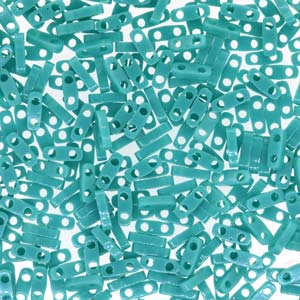 Kaufen Sie Perlen in der Schweiz Cc412 - miyuki tila perlen QUARTER Opaque TURQUOISE 1.2mm (50 beads)