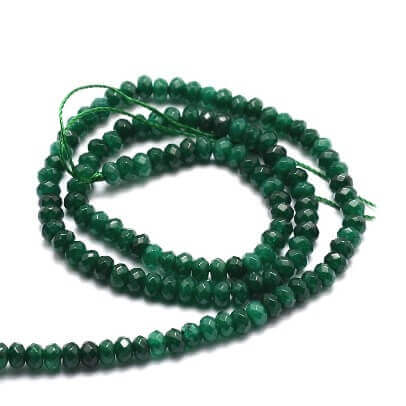 Kaufen Sie Perlen in der Schweiz Facettierte Jadeperlen - dunkelgrüne Farbe - 4X2,5 mm - Loch: 1 mm (1 Strang)