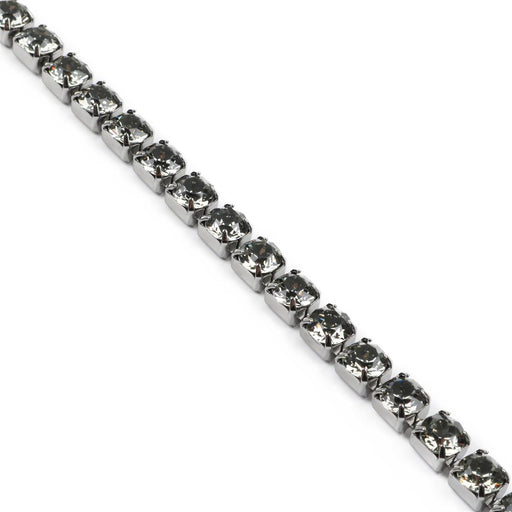 Kaufen Sie Perlen in der Schweiz Swarovski cupchain crystal black Diamond and rhodium PP18 - 2,4mm (56 chatons=20cm)