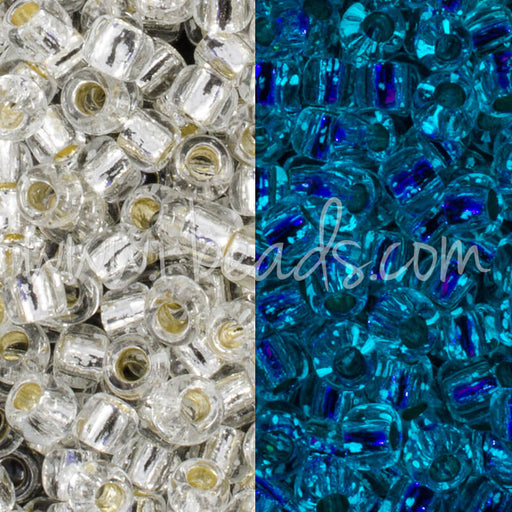 Kaufen Sie Perlen in der Schweiz ccPF2701S - Toho Rocailles Perlen 11/0 Glow in the dark silver-lined crystal/glow blue permanent finish (10g)