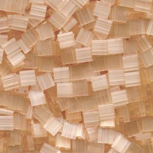 Cc2552 - Perles Miyuki tila silk pale peach 5mm (25 beads)