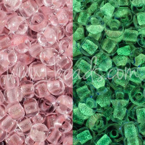 Kaufen Sie Perlen in der Schweiz cc2720 - Toho Rocailles Perlen 11/0 Glow in the dark pink/yellow green (10g)