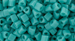 cc55 - perles Toho triangle 2.2mm opaque turquoise (10g)