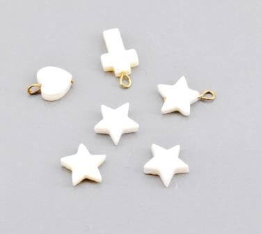 Kaufen Sie Perlen in der Schweiz Perlmutt weiss - Perlen sternförmig, Loch 0.8mm (5)