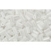 Cc121 - perles Toho bugle 3mm opaque lustered white (10g)