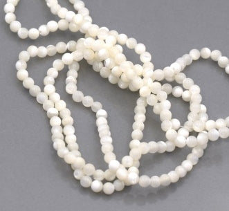 Kaufen Sie Perlen in der Schweiz Perlen rund perlenstrang Perlmutt weiss 4mm, loch 0.8mm (1)