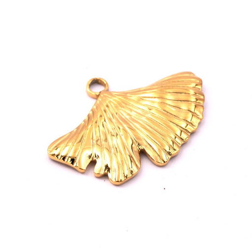Kaufen Sie Perlen in der Schweiz Ginkgoblatt-Anhänger aus goldenem Edelstahl 18 x 30 mm – Loch: 2.5 mm (1)