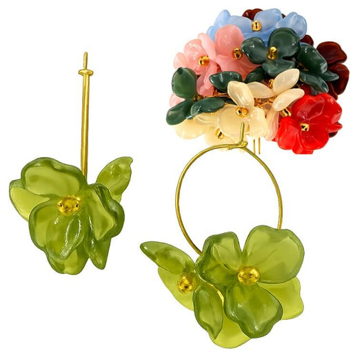 Boucle d'oreille pétale acrilique Olive sur créoles acier doré 25mm (1 paire)