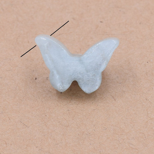 Pendentif papillon sculpté en Aigue marine 17x16.5mm - Trou: 1mm (1)