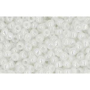 Achat cc121 - perles de rocaille Toho 11/0 opaque lustered white (10g)
