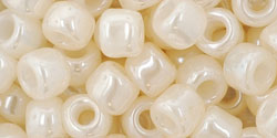 Cc147 - perles de rocaille Toho 5.5mm ceylon light ivory (10g)