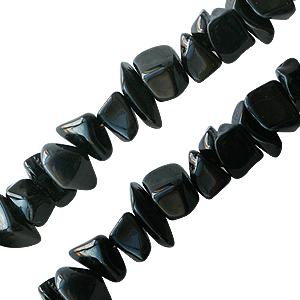 Perles chips onyx black 6mm sur fil (1)