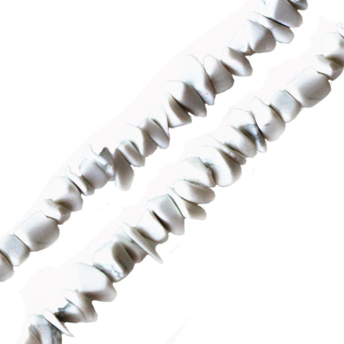 Perles chips howlite blanc 6mm sur fil (1)