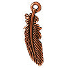 Pendentif plume métal cuivré vieilli 22mm (1)