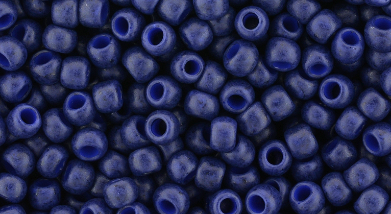 cc2607F - perles de rocaille Toho 8/0 semi glazed Navy Blue (10g)