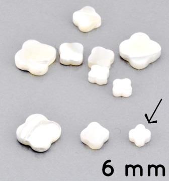 Perle en nacre blanche naturelle Trèfle 6mm, trou 0.8mm (5)