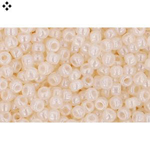Cc147 - perles de rocaille Toho 11/0 ceylon light ivory (250g)