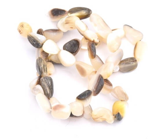 Perles forme nugget arrondi coquillage 8-10mm trou 0.8mm(1 rang)