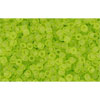 cc4f - perles de rocaille Toho 15/0 transparent frosted lime green (5g)